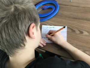 Kind schreibt weiter