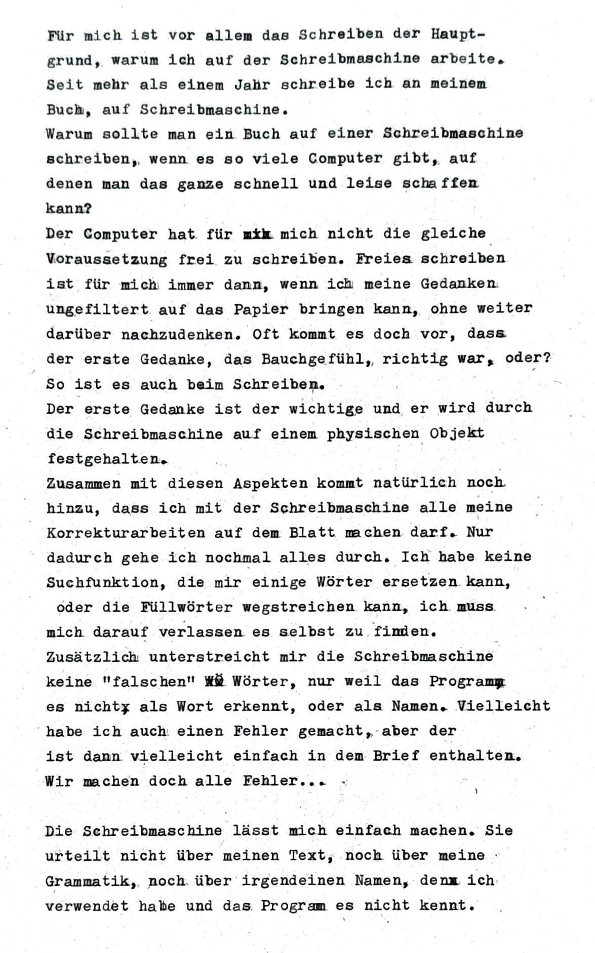 Schreiben auf Schreibmaschine 